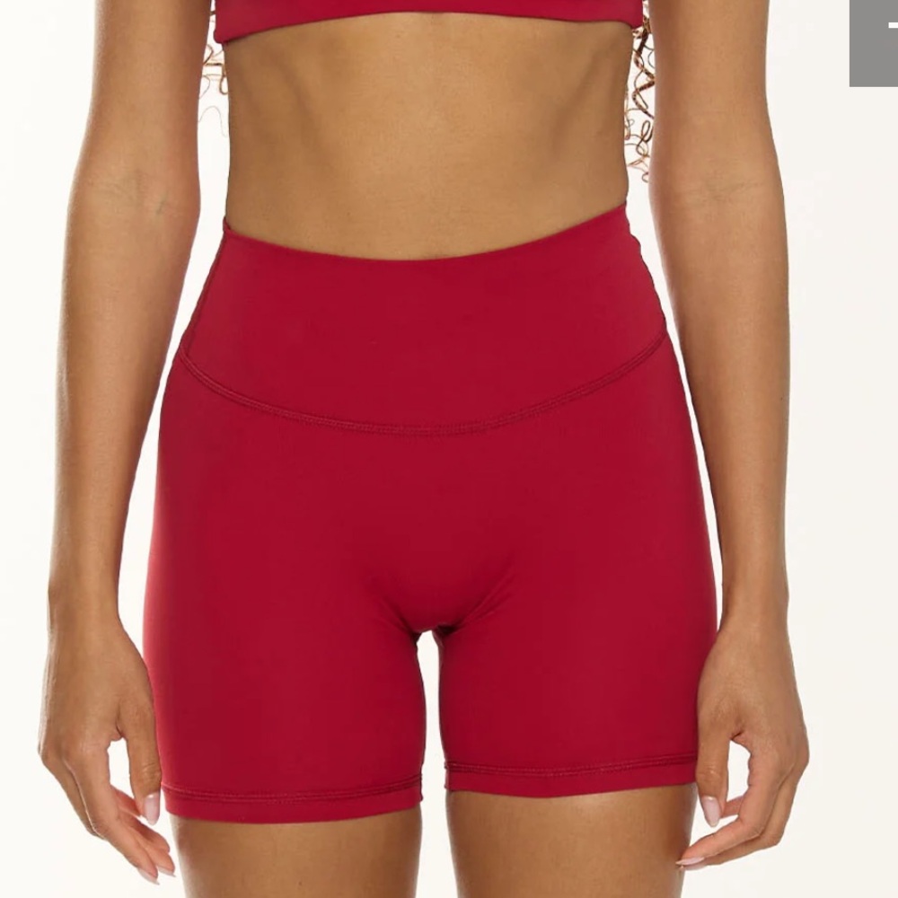 AZUR FIT - CLASSIC FIT BIKER SHORTS 5” - CHERRY RED - MEDIUM